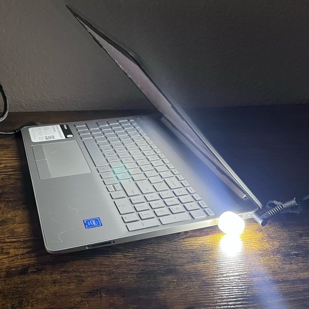 USB LED Night Light Set - Picture 4 of 5